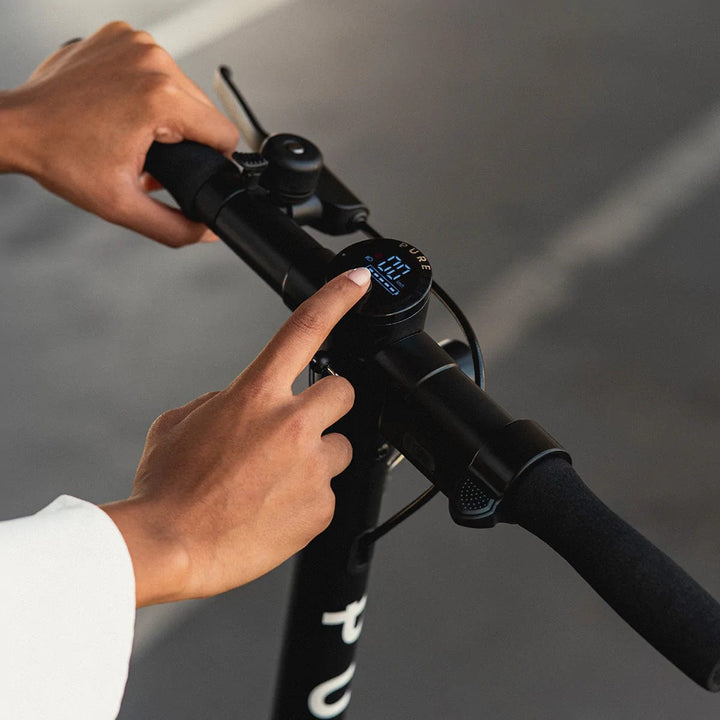 Pure Scooter Black Pro LR²